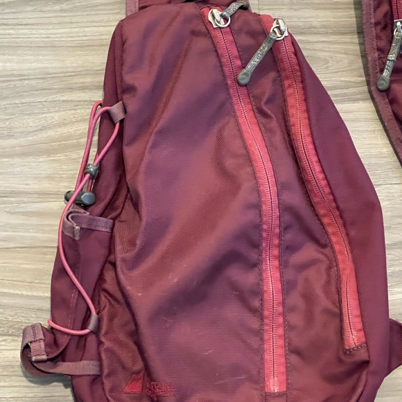 [SOLD] MEC shoulder backpack gorpcore - Picture 3 of 8